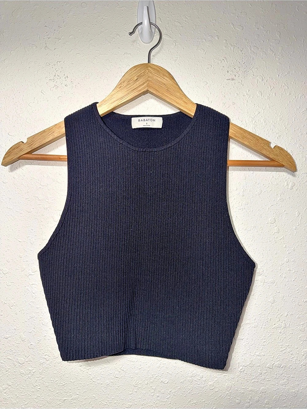 Babaton Sculpt Knit Muscle Cropped Tank Black Small